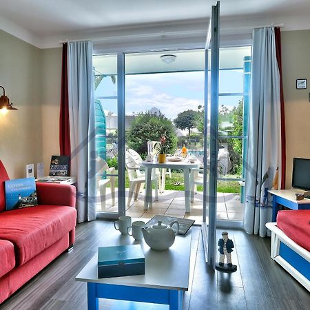 Localise - A06 - Entierement De Plain-Pied Avec Petite Vue Mer - Donnant Sur La Piscine Et Le Jardin - Wifi Inclus - Draps Inclus - Guilvinec Extérieur photo