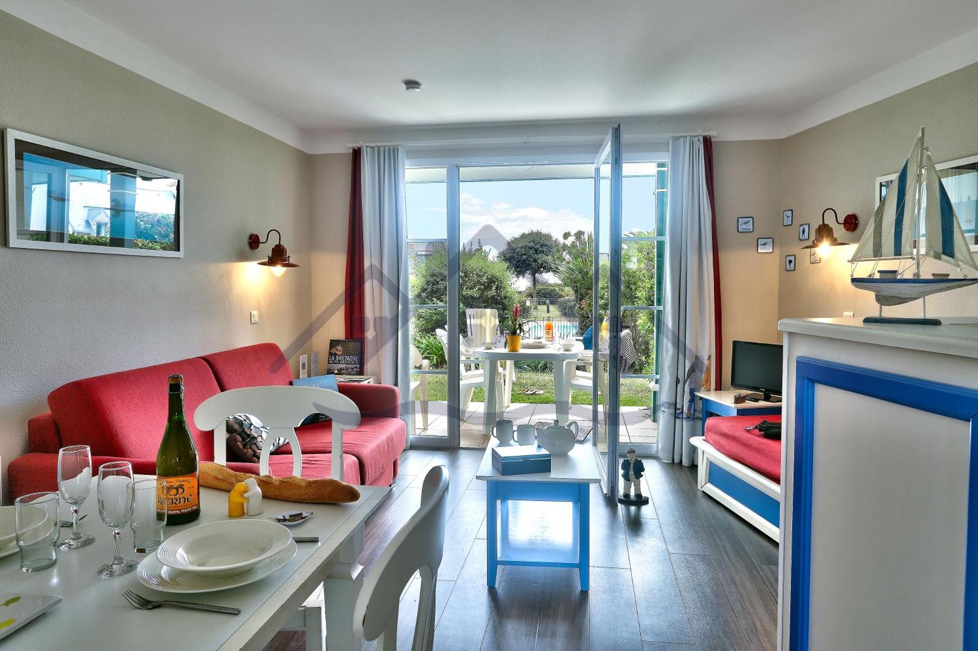 Localise - A06 - Entierement De Plain-Pied Avec Petite Vue Mer - Donnant Sur La Piscine Et Le Jardin - Wifi Inclus - Draps Inclus - Guilvinec Extérieur photo