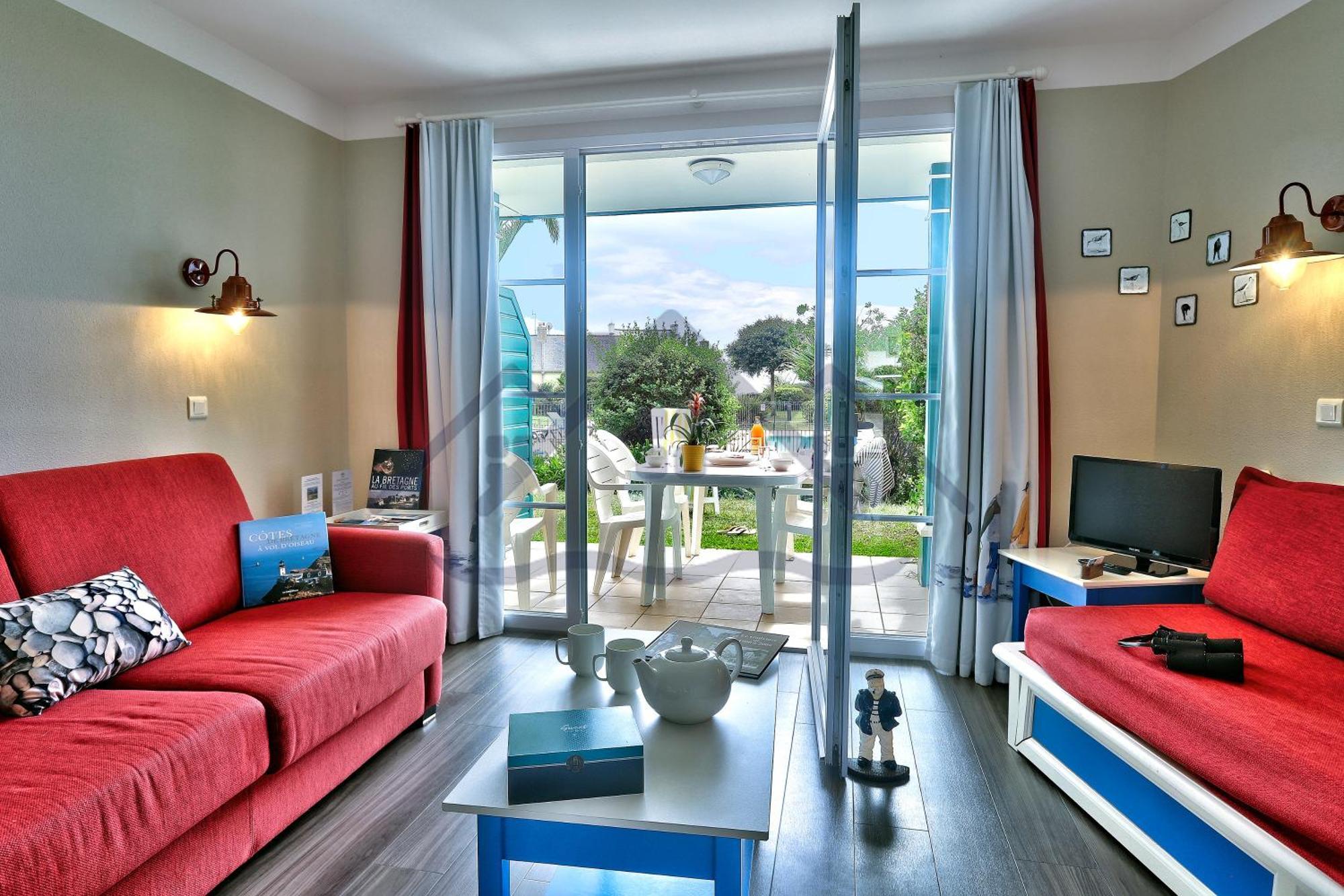 Localise - A06 - Entierement De Plain-Pied Avec Petite Vue Mer - Donnant Sur La Piscine Et Le Jardin - Wifi Inclus - Draps Inclus - Guilvinec Extérieur photo
